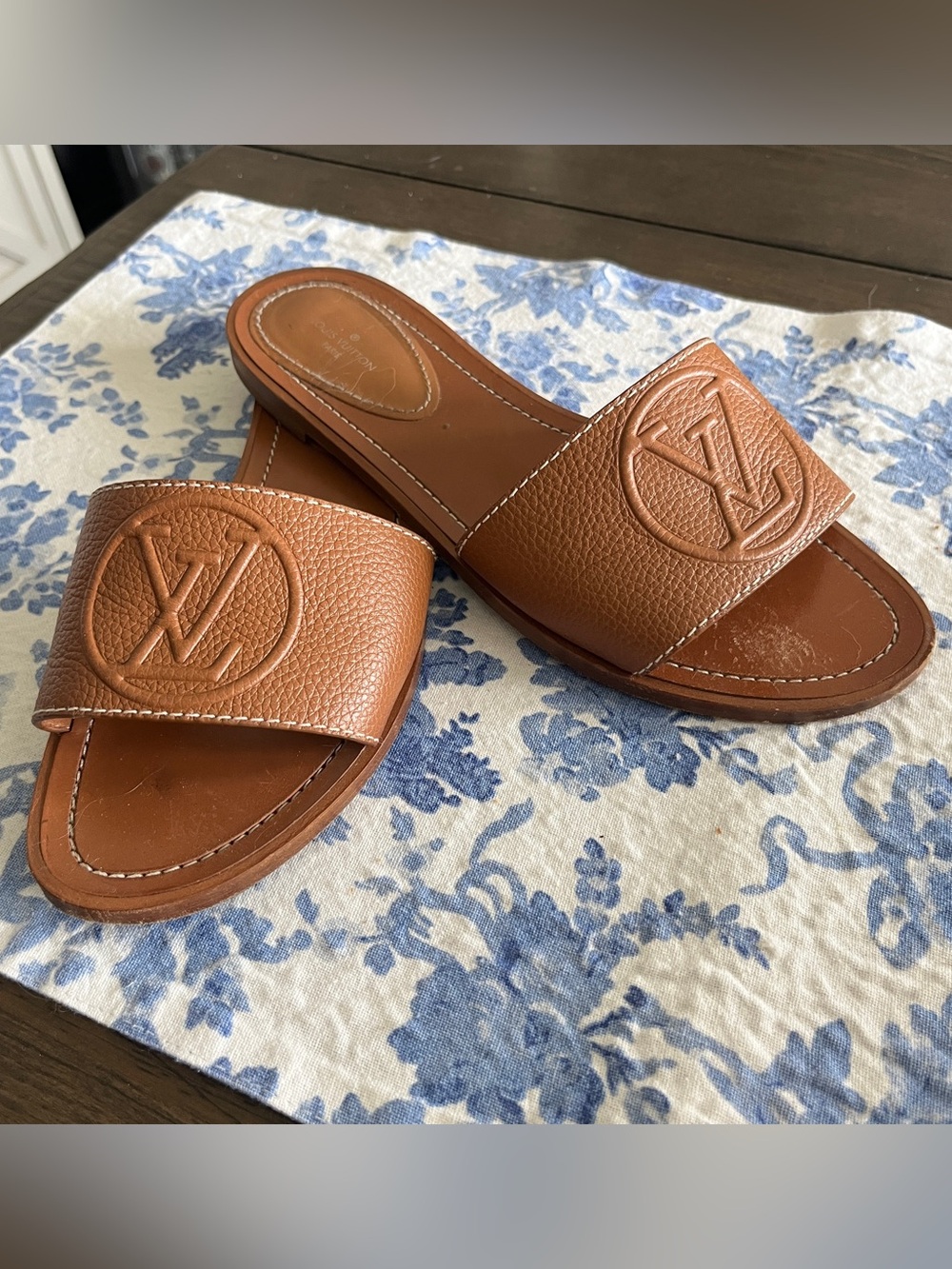 Louie Vuitton Lock It Sandals Size 38